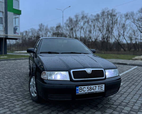 Черный Шкода Октавия, объемом двигателя 1.6 л и пробегом 245 тыс. км за 5400 $, фото 13 на Automoto.ua