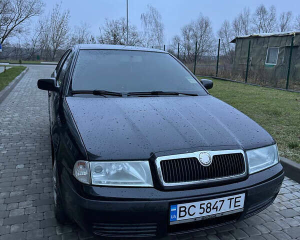 Черный Шкода Октавия, объемом двигателя 1.6 л и пробегом 245 тыс. км за 5400 $, фото 7 на Automoto.ua