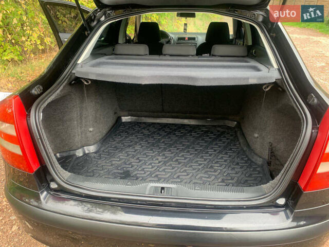 Черный Шкода Октавия, объемом двигателя 1.98 л и пробегом 270 тыс. км за 6800 $, фото 12 на Automoto.ua