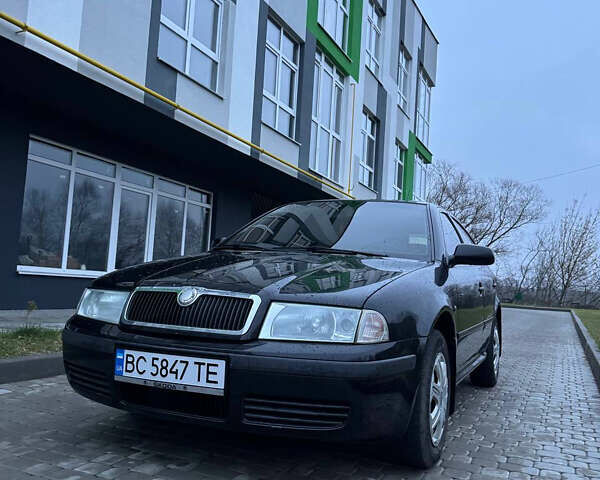 Черный Шкода Октавия, объемом двигателя 1.6 л и пробегом 245 тыс. км за 5400 $, фото 4 на Automoto.ua