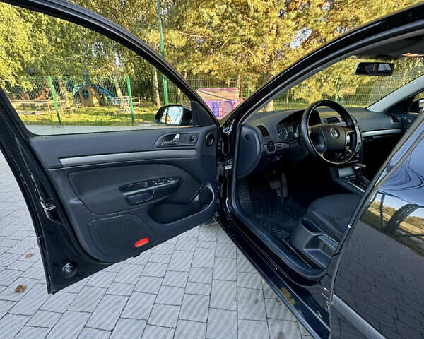 Шкода Октавія 2008 у Львові на Automoto.ua Чорний Шкода Октавія, об'ємом двигуна 1.98 л та пробігом 278 тис. км за 7900 $, фото 31 на Automoto.ua