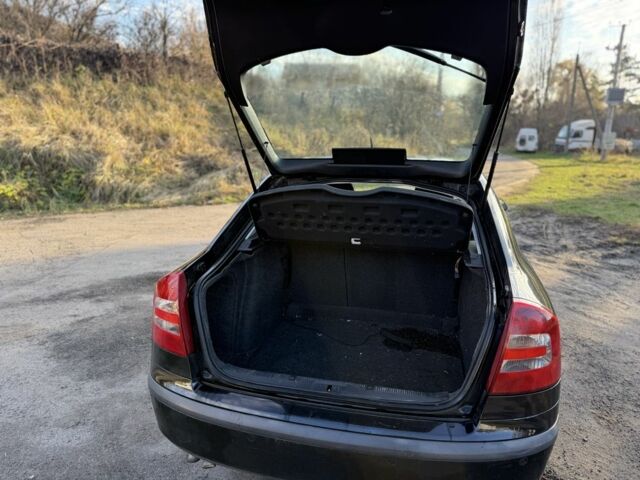 Чорний Шкода Октавія, об'ємом двигуна 1.9 л та пробігом 300 тис. км за 2850 $, фото 10 на Automoto.ua