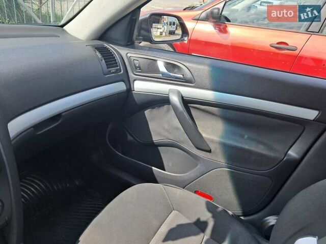 Шкода Октавия 2008 в Хусте на Automoto.ua Черный Шкода Октавия, объемом двигателя 1.6 л и пробегом 205 тыс. км за 5700 $, фото 20 на Automoto.ua