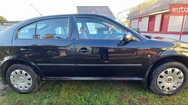 Чорний Шкода Октавія, об'ємом двигуна 1.9 л та пробігом 199 тис. км за 6000 $, фото 8 на Automoto.ua