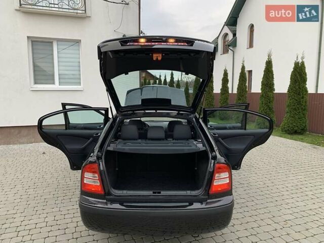 Черный Шкода Октавия, объемом двигателя 1.6 л и пробегом 151 тыс. км за 6100 $, фото 63 на Automoto.ua