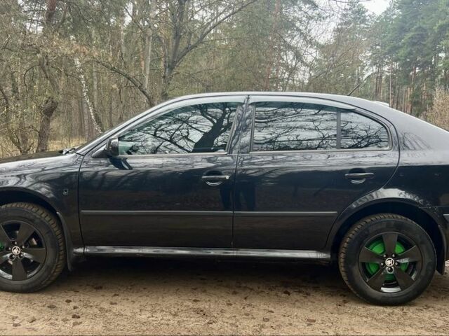 Черный Шкода Октавия, объемом двигателя 1.6 л и пробегом 286 тыс. км за 5500 $, фото 2 на Automoto.ua