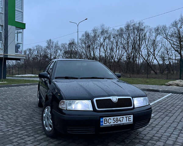 Черный Шкода Октавия, объемом двигателя 1.6 л и пробегом 245 тыс. км за 5400 $, фото 16 на Automoto.ua