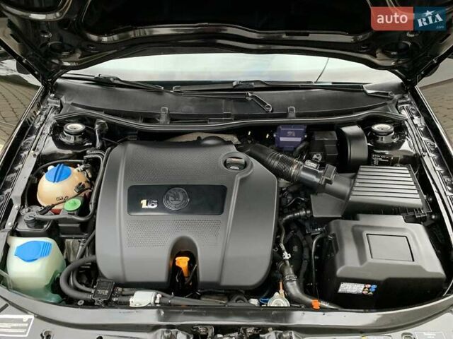 Черный Шкода Октавия, объемом двигателя 1.6 л и пробегом 151 тыс. км за 6100 $, фото 67 на Automoto.ua