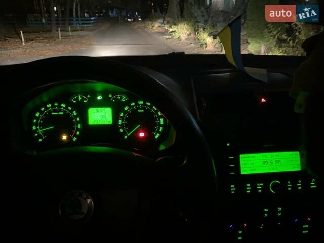Чорний Шкода Октавія, об'ємом двигуна 0 л та пробігом 204 тис. км за 6299 $, фото 18 на Automoto.ua