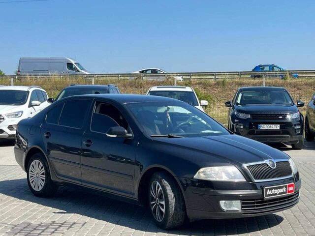 Черный Шкода Октавия, объемом двигателя 1.8 л и пробегом 345 тыс. км за 4740 $, фото 2 на Automoto.ua