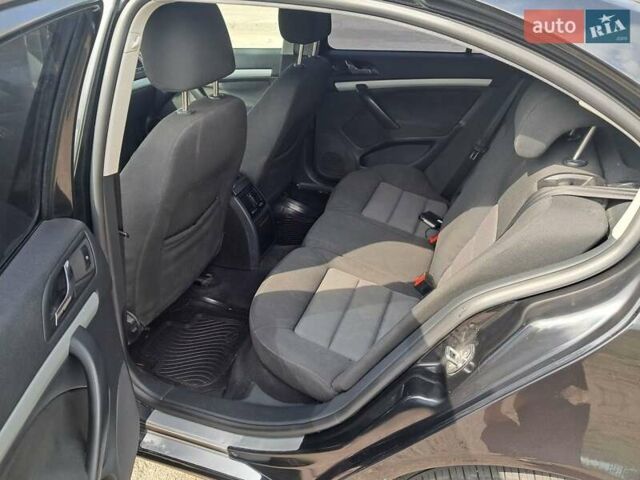 Шкода Октавия 2008 в Хусте на Automoto.ua Черный Шкода Октавия, объемом двигателя 1.6 л и пробегом 205 тыс. км за 5700 $, фото 27 на Automoto.ua