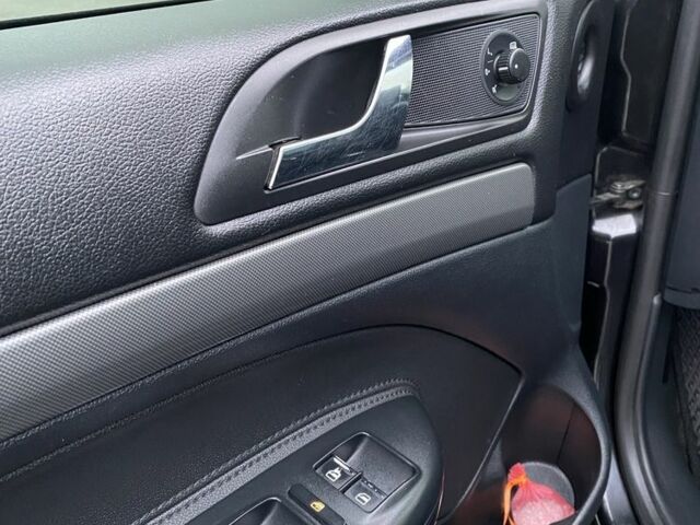 Черный Шкода Октавия, объемом двигателя 2 л и пробегом 192 тыс. км за 6500 $, фото 9 на Automoto.ua