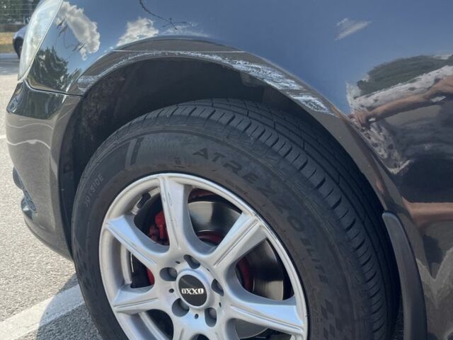 Чорний Шкода Октавія, об'ємом двигуна 2 л та пробігом 340 тис. км за 5100 $, фото 4 на Automoto.ua