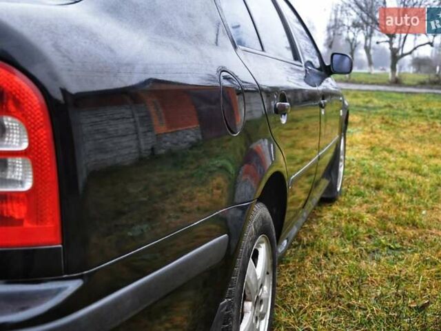 Чорний Шкода Октавія, об'ємом двигуна 1.78 л та пробігом 221 тис. км за 4500 $, фото 2 на Automoto.ua