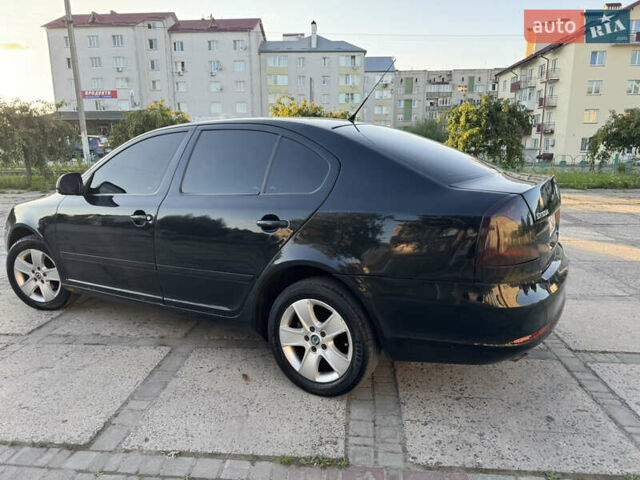 Черный Шкода Октавия, объемом двигателя 1.6 л и пробегом 245 тыс. км за 6399 $, фото 12 на Automoto.ua