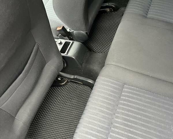 Черный Шкода Октавия, объемом двигателя 1.78 л и пробегом 172 тыс. км за 6600 $, фото 11 на Automoto.ua