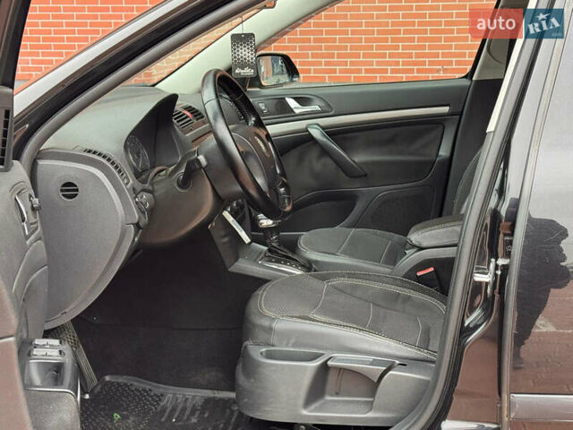 Черный Шкода Октавия, объемом двигателя 2 л и пробегом 230 тыс. км за 6950 $, фото 10 на Automoto.ua