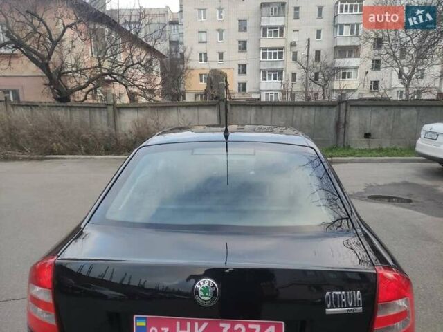 Черный Шкода Октавия, объемом двигателя 1.6 л и пробегом 198 тыс. км за 6999 $, фото 8 на Automoto.ua