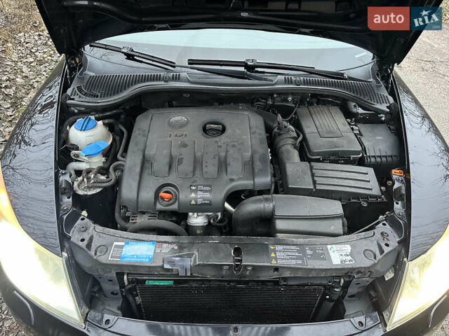 Черный Шкода Октавия, объемом двигателя 1.97 л и пробегом 198 тыс. км за 8200 $, фото 32 на Automoto.ua