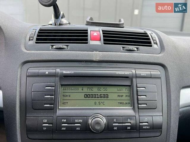 Шкода Октавия 2008 в Львове на Automoto.ua Черный Шкода Октавия, объемом двигателя 1.6 л и пробегом 132 тыс. км за 7380 $, фото 23 на Automoto.ua