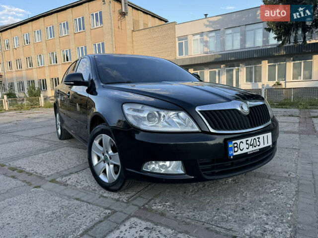 Черный Шкода Октавия, объемом двигателя 1.6 л и пробегом 245 тыс. км за 6399 $, фото 3 на Automoto.ua