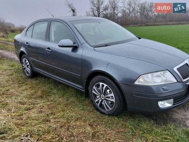 Черный Шкода Октавия, объемом двигателя 1.9 л и пробегом 312 тыс. км за 6700 $, фото 12 на Automoto.ua