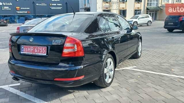 Черный Шкода Октавия, объемом двигателя 1.6 л и пробегом 145 тыс. км за 9250 $, фото 18 на Automoto.ua