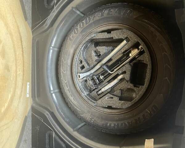 Черный Шкода Октавия, объемом двигателя 1.4 л и пробегом 180 тыс. км за 7200 $, фото 1 на Automoto.ua