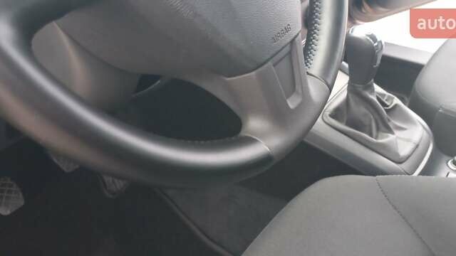 Черный Шкода Октавия, объемом двигателя 1.6 л и пробегом 145 тыс. км за 9250 $, фото 51 на Automoto.ua