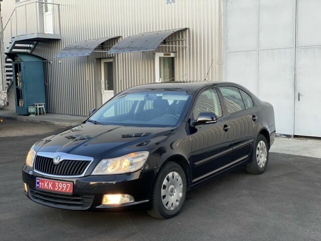 Чорний Шкода Октавія, об'ємом двигуна 1.6 л та пробігом 188 тис. км за 6999 $, фото 4 на Automoto.ua