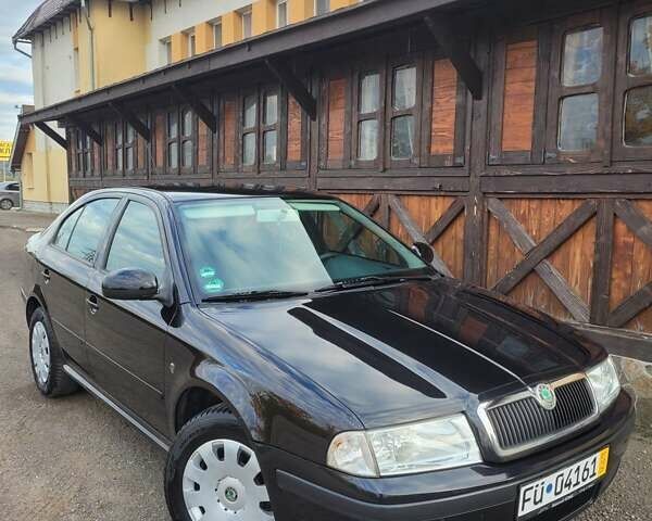 Черный Шкода Октавия, объемом двигателя 1.6 л и пробегом 197 тыс. км за 7150 $, фото 11 на Automoto.ua