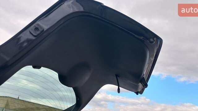 Черный Шкода Октавия, объемом двигателя 1.6 л и пробегом 145 тыс. км за 9250 $, фото 66 на Automoto.ua