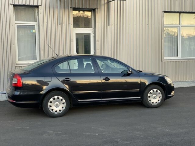 Чорний Шкода Октавія, об'ємом двигуна 1.6 л та пробігом 188 тис. км за 6999 $, фото 6 на Automoto.ua