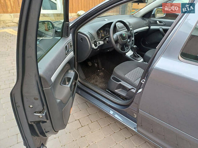 Черный Шкода Октавия, объемом двигателя 1.4 л и пробегом 170 тыс. км за 7700 $, фото 22 на Automoto.ua