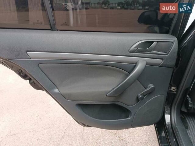 Шкода Октавия 2009 в Житомире на Automoto.ua Черный Шкода Октавия, объемом двигателя 1.6 л и пробегом 178 тыс. км за 7500 $, фото 34 на Automoto.ua