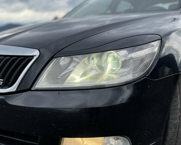 Чорний Шкода Октавія, об'ємом двигуна 1.4 л та пробігом 273 тис. км за 8100 $, фото 10 на Automoto.ua
