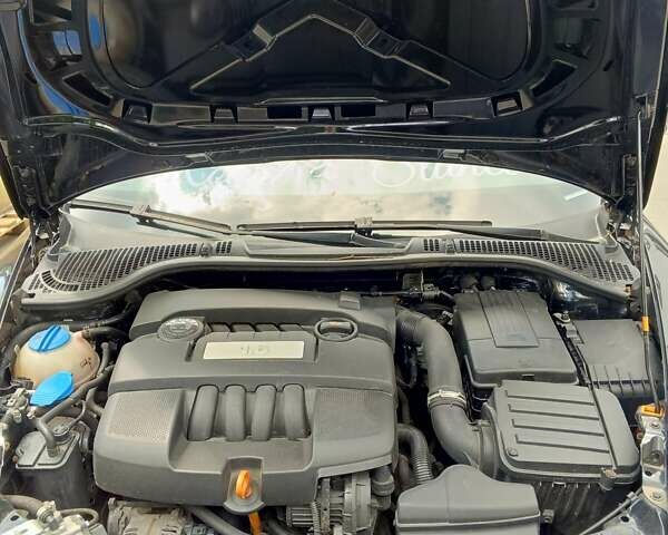 Чорний Шкода Октавія, об'ємом двигуна 1.6 л та пробігом 101 тис. км за 8800 $, фото 4 на Automoto.ua