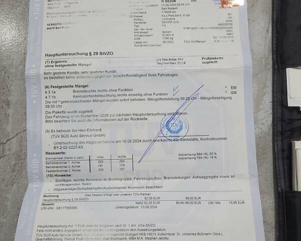 Черный Шкода Октавия, объемом двигателя 1.6 л и пробегом 197 тыс. км за 7150 $, фото 31 на Automoto.ua