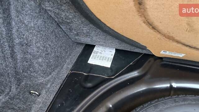 Черный Шкода Октавия, объемом двигателя 1.6 л и пробегом 145 тыс. км за 9250 $, фото 63 на Automoto.ua