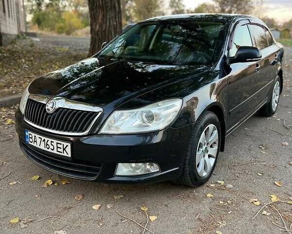 Черный Шкода Октавия, объемом двигателя 1.8 л и пробегом 210 тыс. км за 6800 $, фото 2 на Automoto.ua