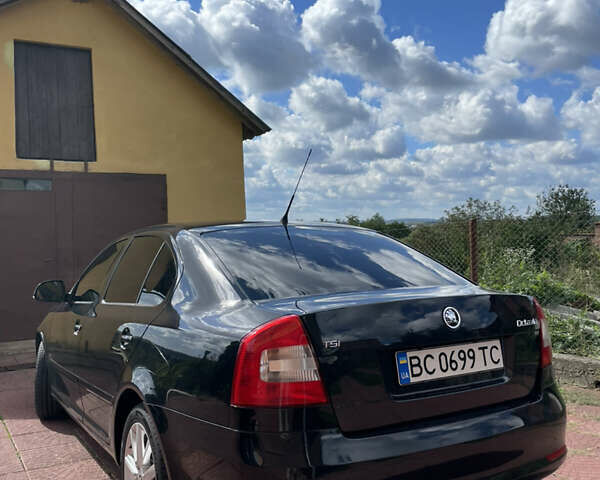 Черный Шкода Октавия, объемом двигателя 1.39 л и пробегом 204 тыс. км за 7900 $, фото 5 на Automoto.ua