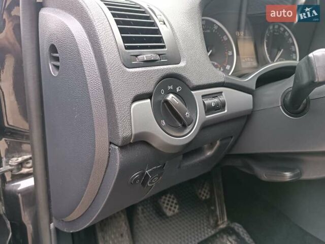 Шкода Октавия 2009 в Житомире на Automoto.ua Черный Шкода Октавия, объемом двигателя 1.6 л и пробегом 178 тыс. км за 7500 $, фото 29 на Automoto.ua