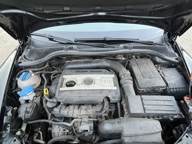 Черный Шкода Октавия, объемом двигателя 1.8 л и пробегом 211 тыс. км за 9000 $, фото 9 на Automoto.ua