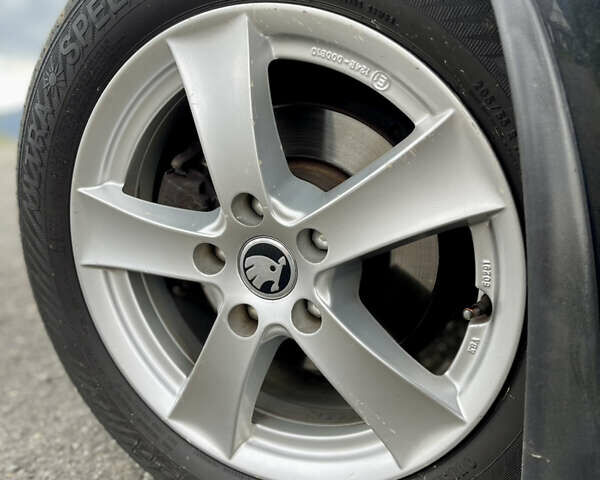 Чорний Шкода Октавія, об'ємом двигуна 1.4 л та пробігом 273 тис. км за 8100 $, фото 18 на Automoto.ua