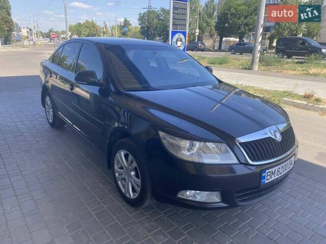 Черный Шкода Октавия, объемом двигателя 1.6 л и пробегом 173 тыс. км за 8400 $, фото 2 на Automoto.ua
