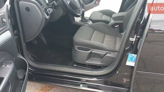 Черный Шкода Октавия, объемом двигателя 1.6 л и пробегом 145 тыс. км за 9250 $, фото 36 на Automoto.ua