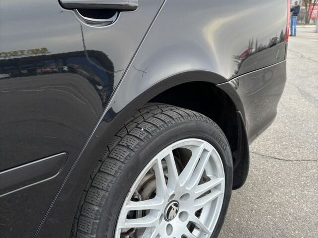 Черный Шкода Октавия, объемом двигателя 1.8 л и пробегом 211 тыс. км за 9000 $, фото 10 на Automoto.ua