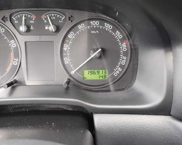 Черный Шкода Октавия, объемом двигателя 1.6 л и пробегом 197 тыс. км за 7150 $, фото 24 на Automoto.ua