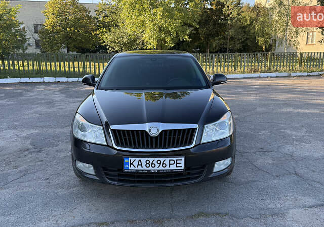 Чорний Шкода Октавія, об'ємом двигуна 1.97 л та пробігом 253 тис. км за 8550 $, фото 12 на Automoto.ua