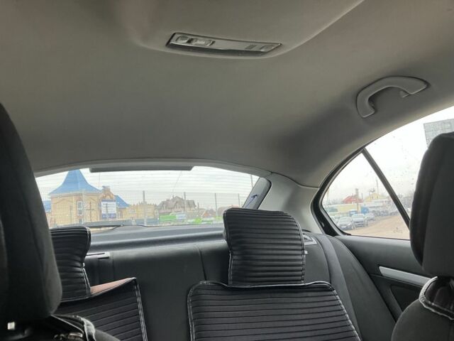 Черный Шкода Октавия, объемом двигателя 1.6 л и пробегом 367 тыс. км за 5200 $, фото 17 на Automoto.ua